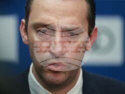 Летище „Васил Левски“ - Иван Пешев