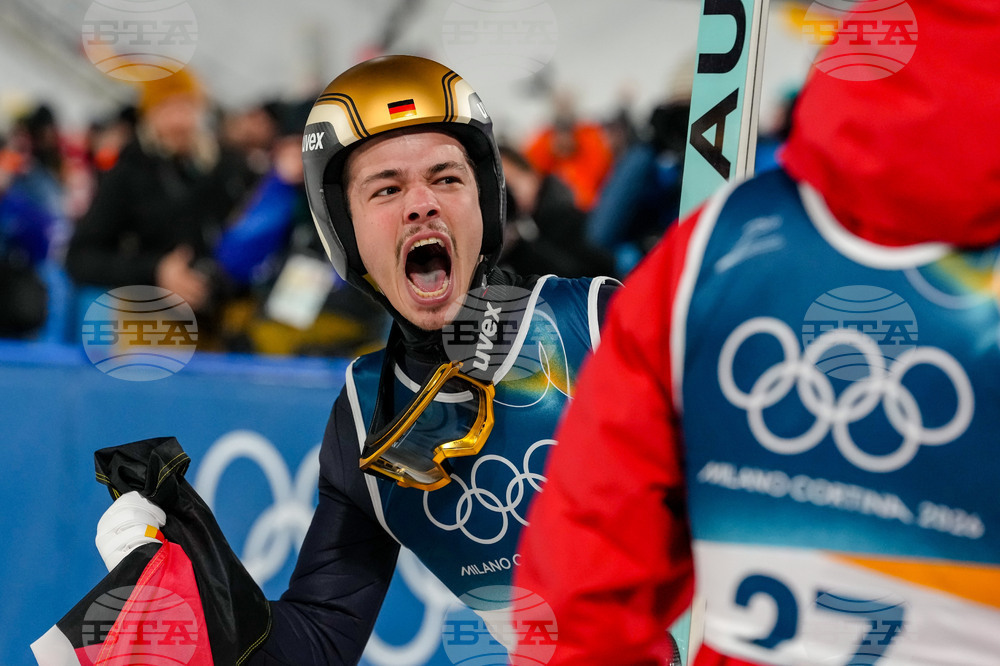 Пет комплекта отличия бяха раздадени в третия състезателен ден на Игрите в Милано-Кортина