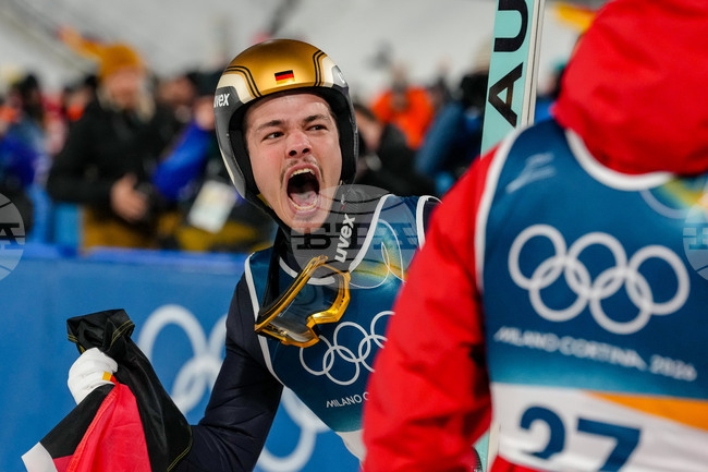 Пет комплекта отличия бяха раздадени в третия състезателен ден на Игрите в Милано-Кортина