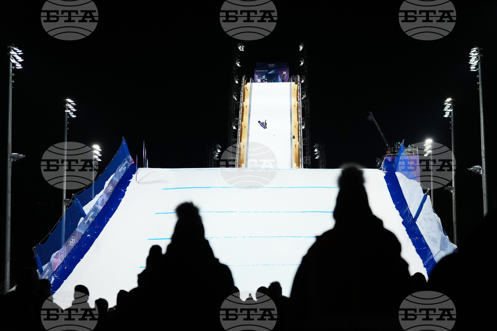 APTOPIX Milan Cortina Olympics Snowboarding