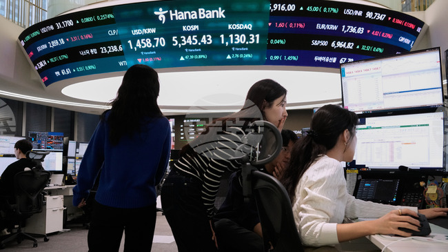 С лек растеж на котировките приключи търговията в Азиатско-тихоокеанския регион 