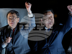 CORRECTION Japan Election