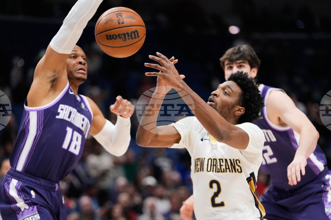 Kings Pelicans Basketball