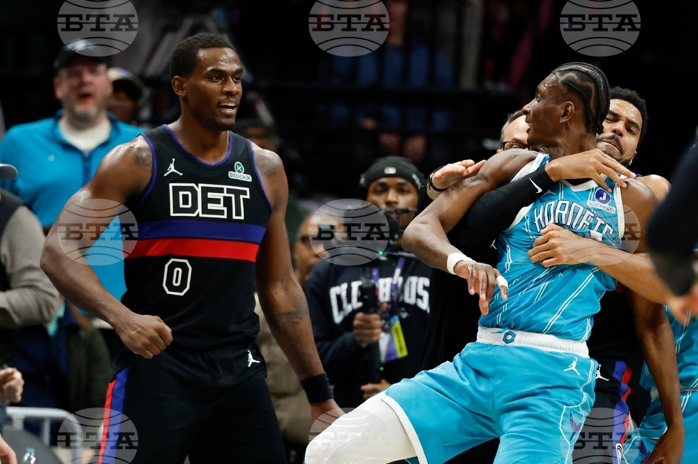 Pistons Hornets Basketball