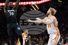 Hawks Timberwolves Basketball