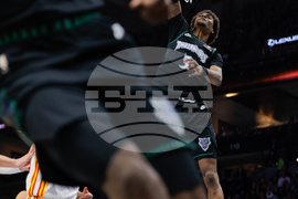 Hawks Timberwolves Basketball