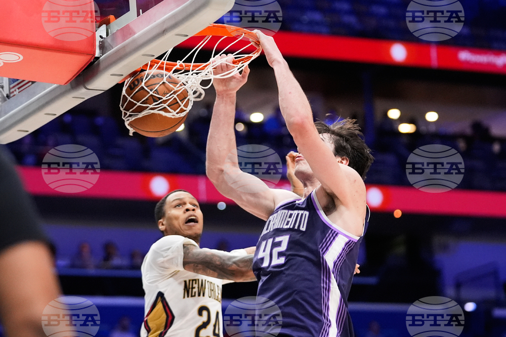 Kings Pelicans Basketball