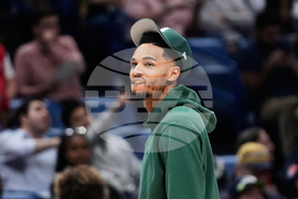 Kings Pelicans Basketball