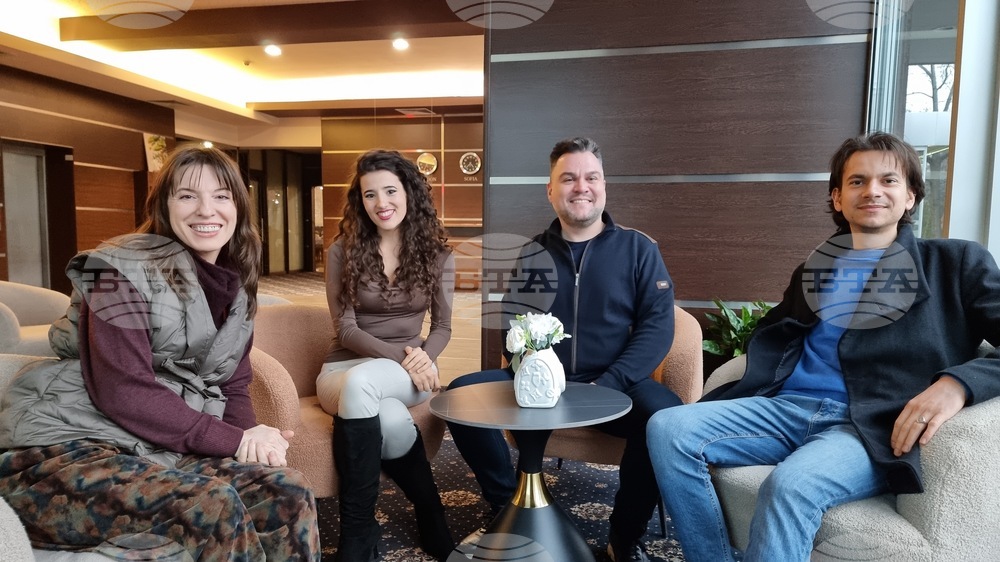 Симфониета Враца с гост-солисти и хор ще представят концерта „270 години Моцарт“ 