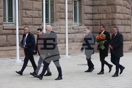 „Алианс за права и свободи“ - президент - консултации - пристигане