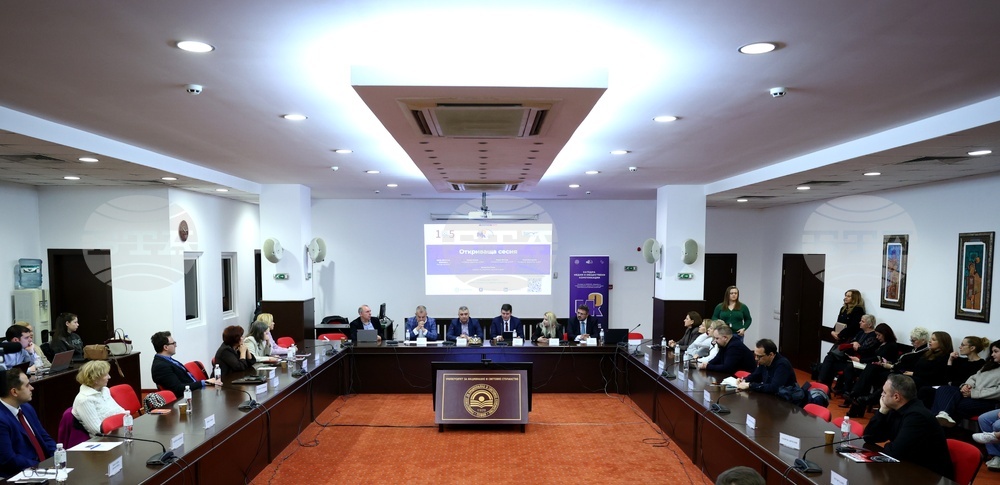 Media Use of AI Discussed at Roundtable in Sofia