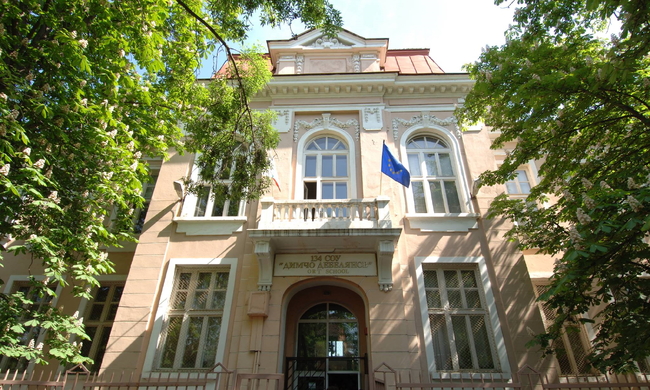 Първата копка на нов образователен корпус към 134. СУ „Димчо Дебелянов" ще се състои на 12 февруари