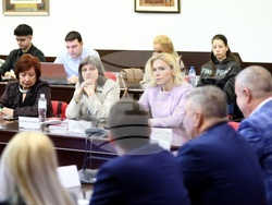 УНСС - кръгла маса  - „Изкуствен интелект и етични стандарти в медиите“