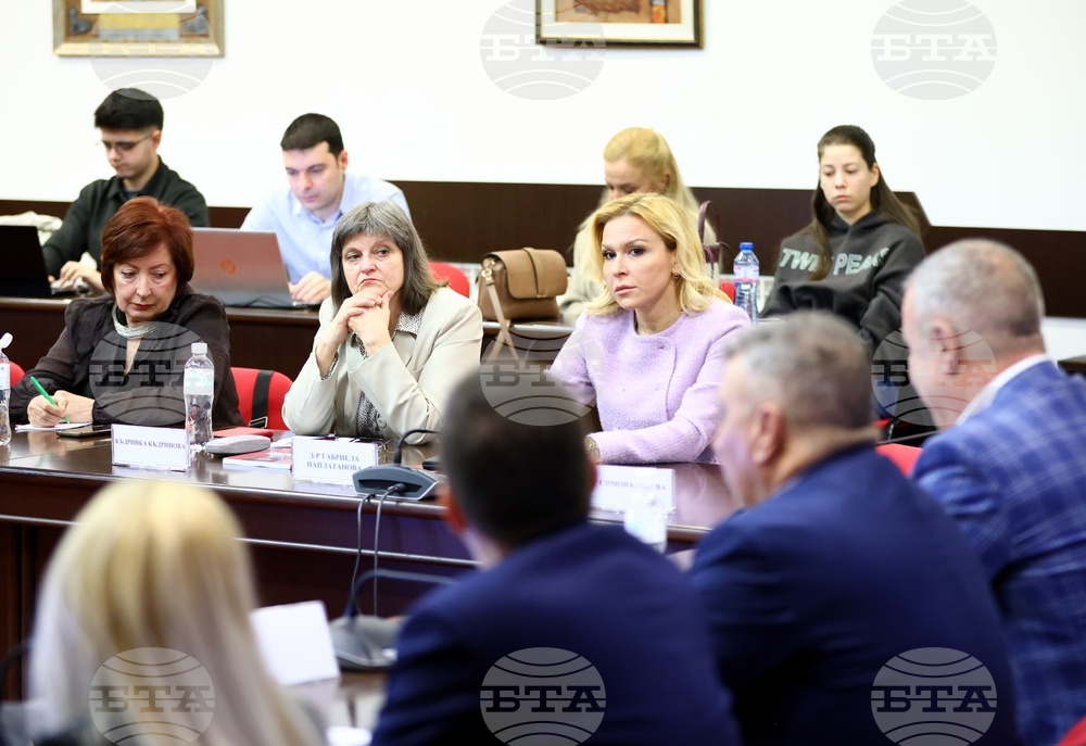 УНСС - кръгла маса  - „Изкуствен интелект и етични стандарти в медиите“