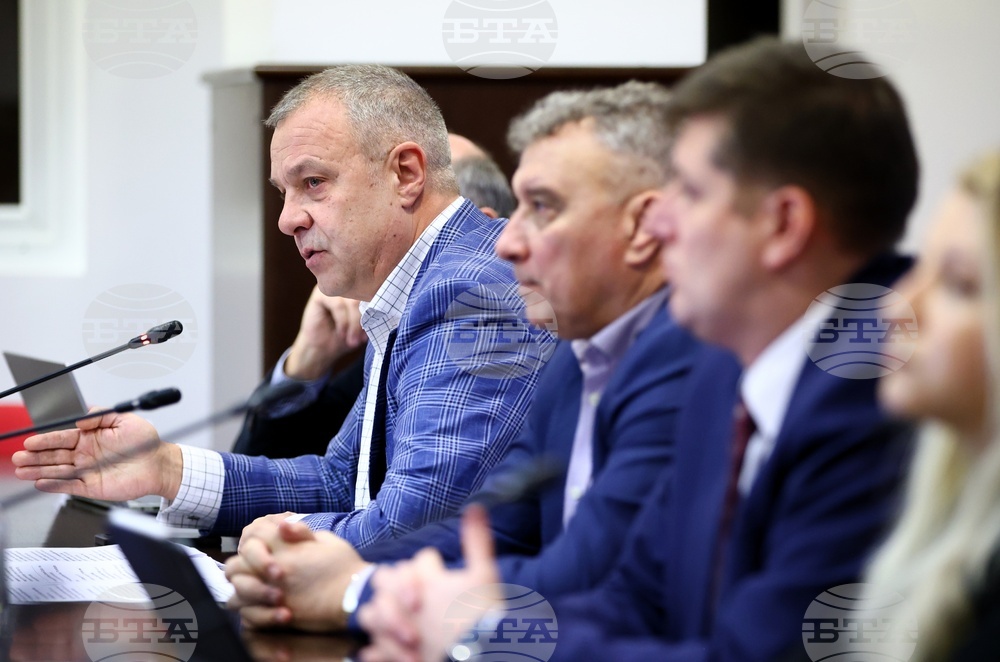 УНСС - кръгла маса  - „Изкуствен интелект и етични стандарти в медиите“