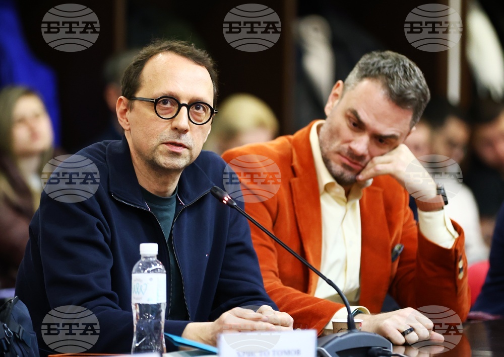 УНСС - кръгла маса  - „Изкуствен интелект и етични стандарти в медиите“