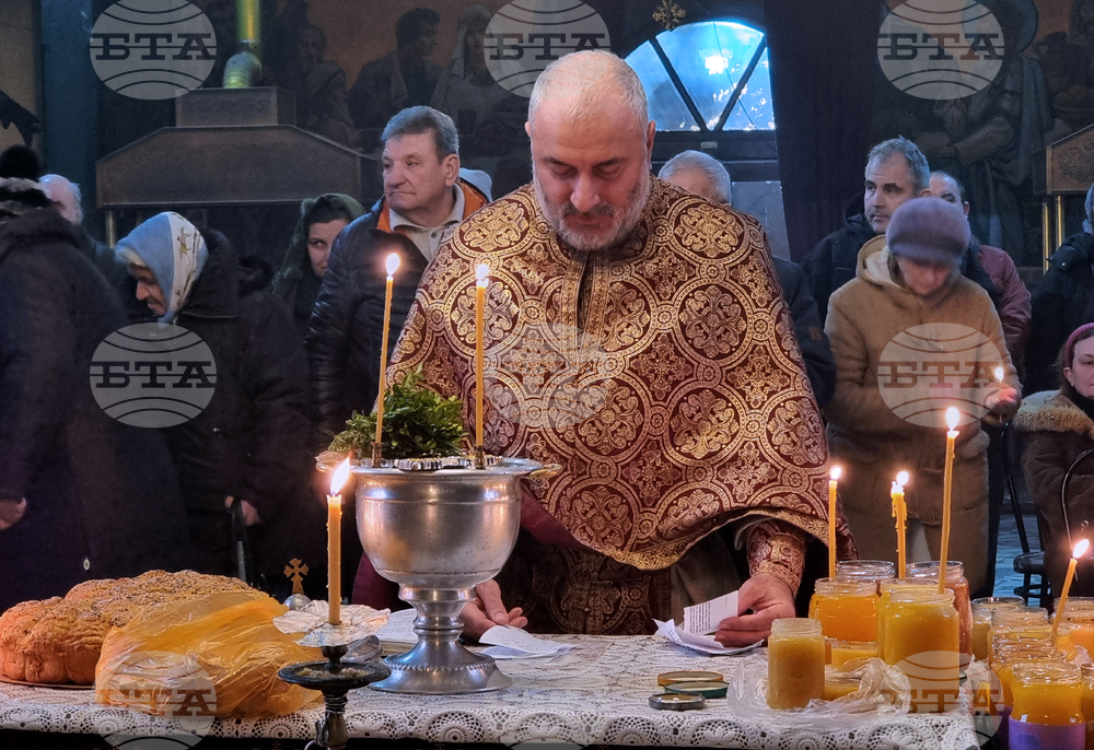 Добрич - храм „Св. Троица“ - св. Харалампий