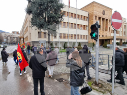 Република Северна Македония - Скопие - парламент - блокада