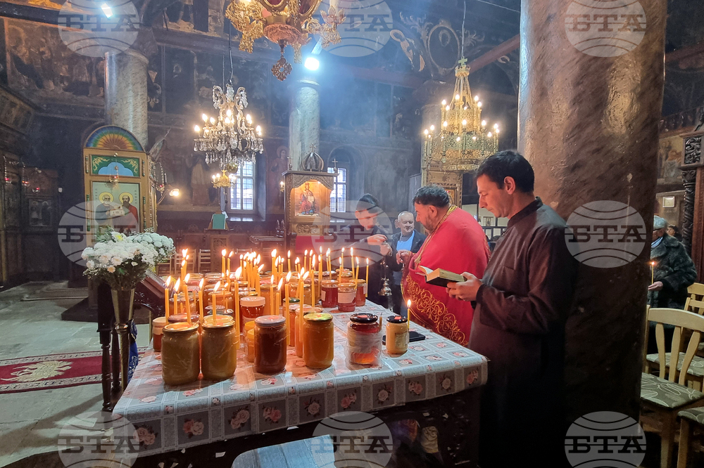 Смолян - храм „Св. Неделя” - празник