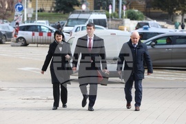 „Величие“ - президент - консултации - пристигане