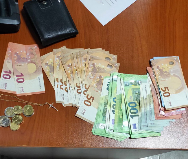 Гранични полицаи арестуваха двама участници в телефонна измама на Дунав мост при Русе