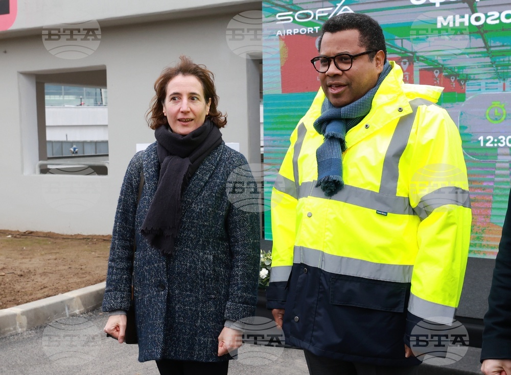 Летище „Васил Левски“ - София - покрит многоетажен паркинг - откриване