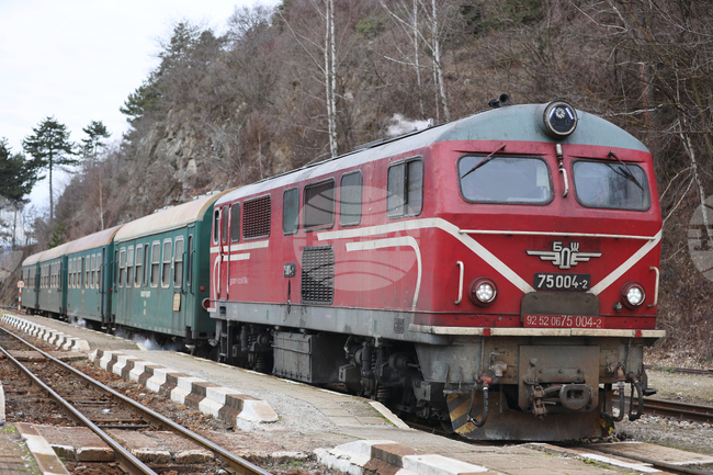 Правителството в оставка отпусна 25 млн. евро за ключови железопътни проекти у нас