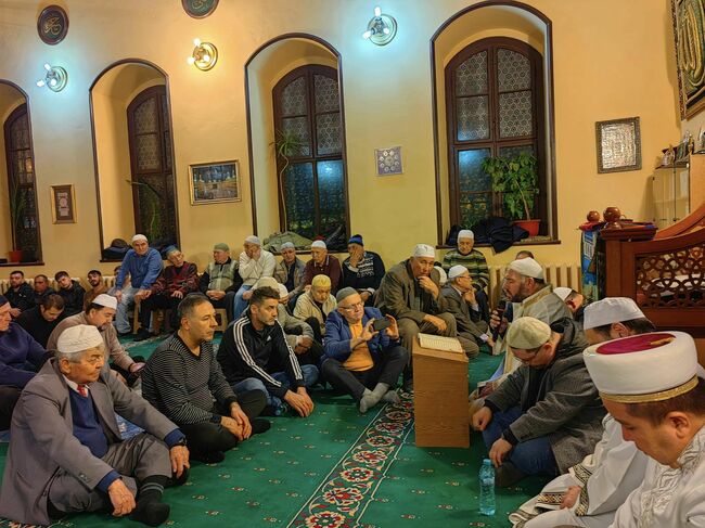 Нарастващата арабска общност в Румъния иска статут на етническо малцинство и място в парламента