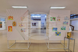 Село Орешак - изложба „Пчелите - моите приятели“