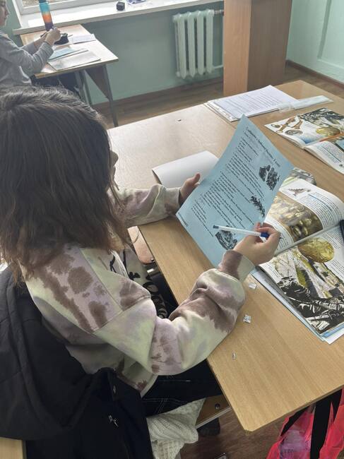 Третокласници от Българското неделно училище „Българска светлица“ в Украйна учиха за славяните и древните българи