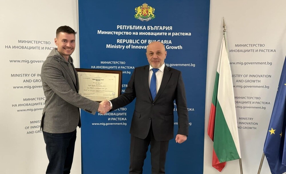 Ministry of Innovation and Growth Awards EnduroSat With Certificate for Priority Investment Project