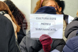 Румъния - Букурещ - протест - култура