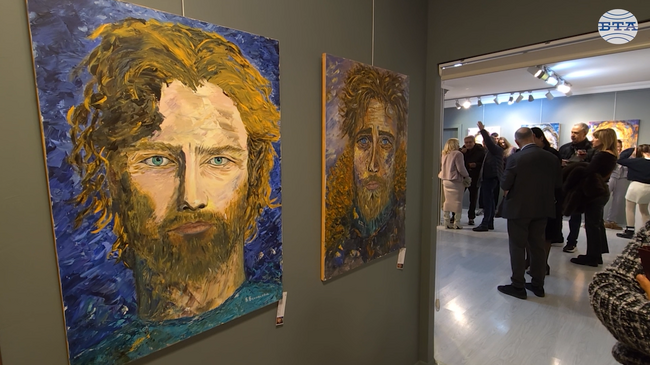 Българската художничка Весела Величкова представи първата си изложба в Анкара