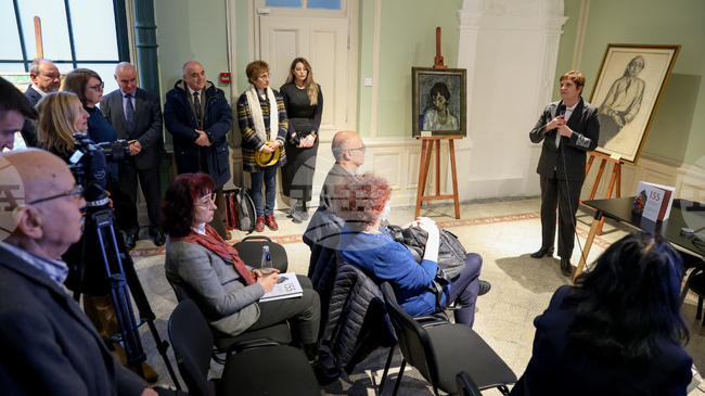 Българската академия на науките показва в албум художествени произведения от колекциите си