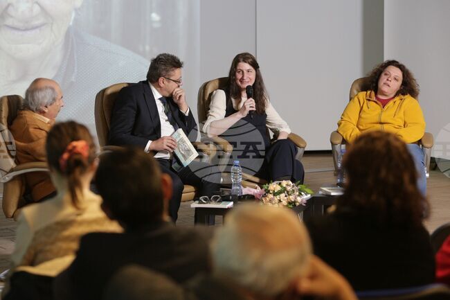 „Манда” - книга - представяне 