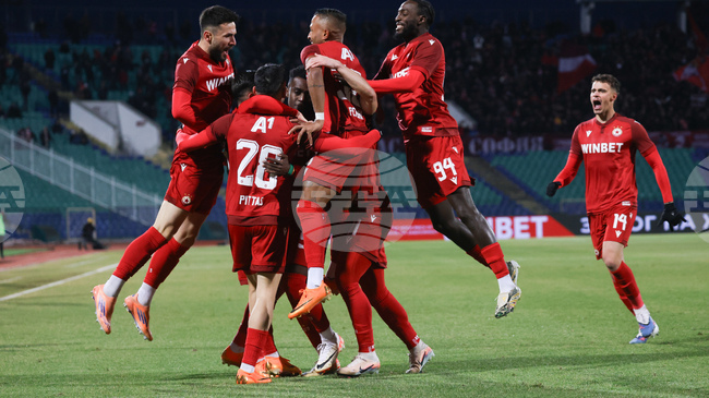 ЦСКА се наложи като гост на ЦСКА 1948