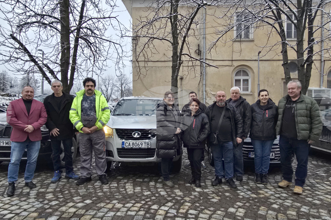 Доброволното формирование към Община Панагюрище получи лек автомобил от Агенция "Митници"