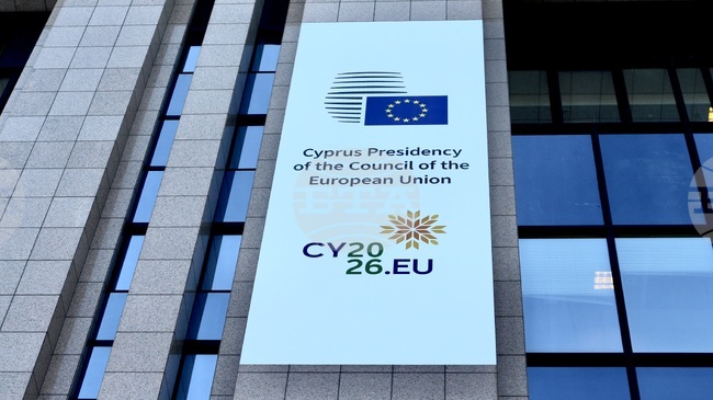 ЕС очаква трайни последици за енергийните пазари от събитията в Близкия изток и отчита напрежение в търсенето на дизел и керосин