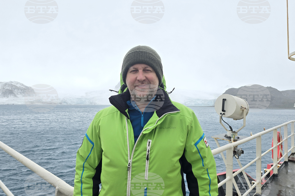 Antarctica, 34th Bulgarian Antarctic Expedition, Journalist, Jivko Konstantinov