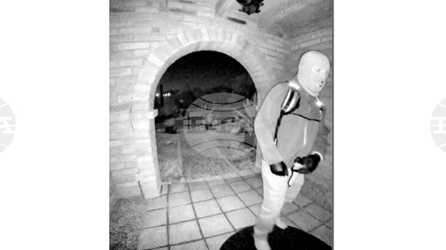 ФБР заяви, че е открита ДНК следа в ръкавица, намерена близо до мястото на отвличането на майката на известна телевизионна водеща