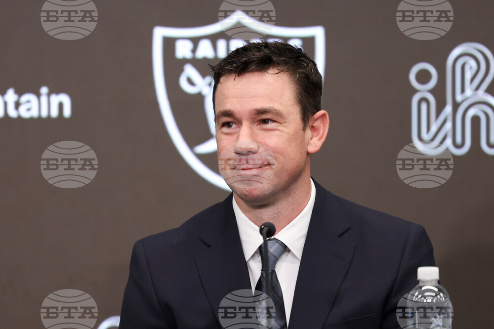 Raiders Kubiak Football