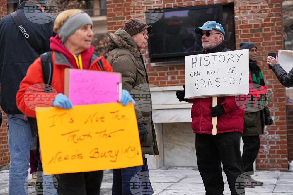 Slavery Exhibit Removed
