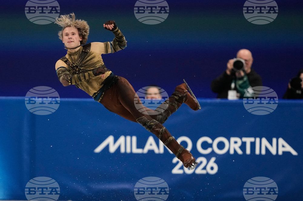 APTOPIX Milan Cortina Olympics Figure Skating