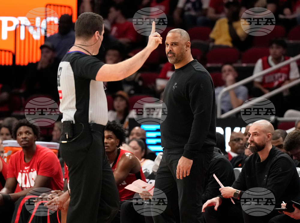 Clippers Rockets Basketball
