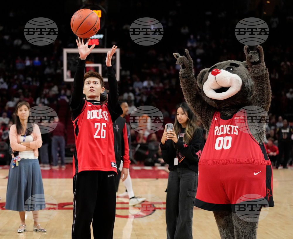 Clippers Rockets Basketball