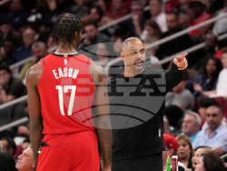 Clippers Rockets Basketball