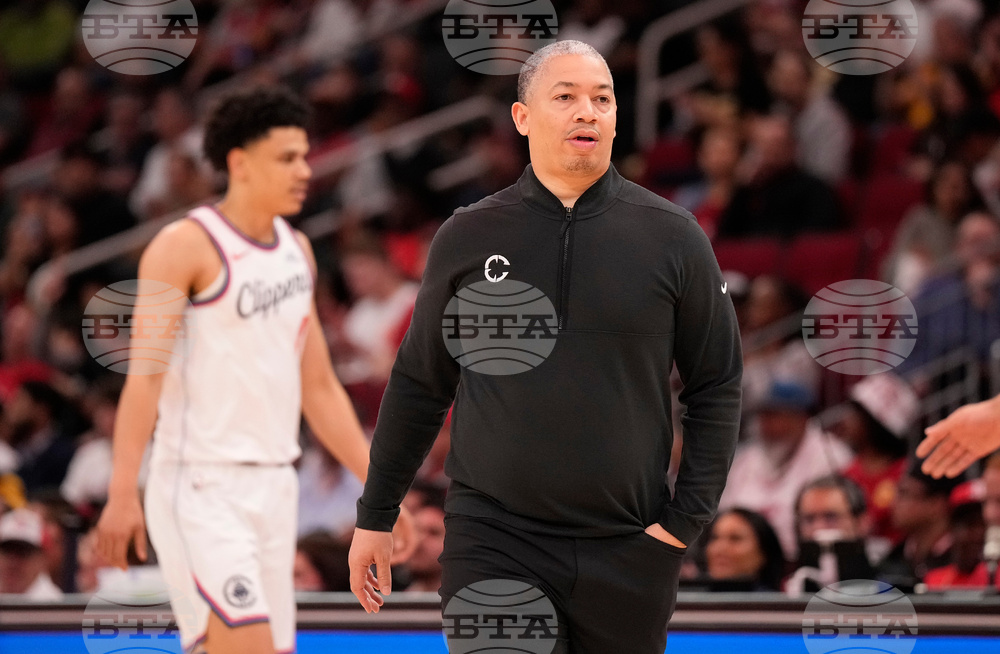 Clippers Rockets Basketball