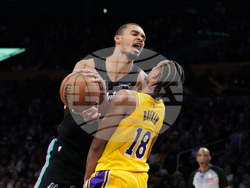 Spurs Lakers Basketball