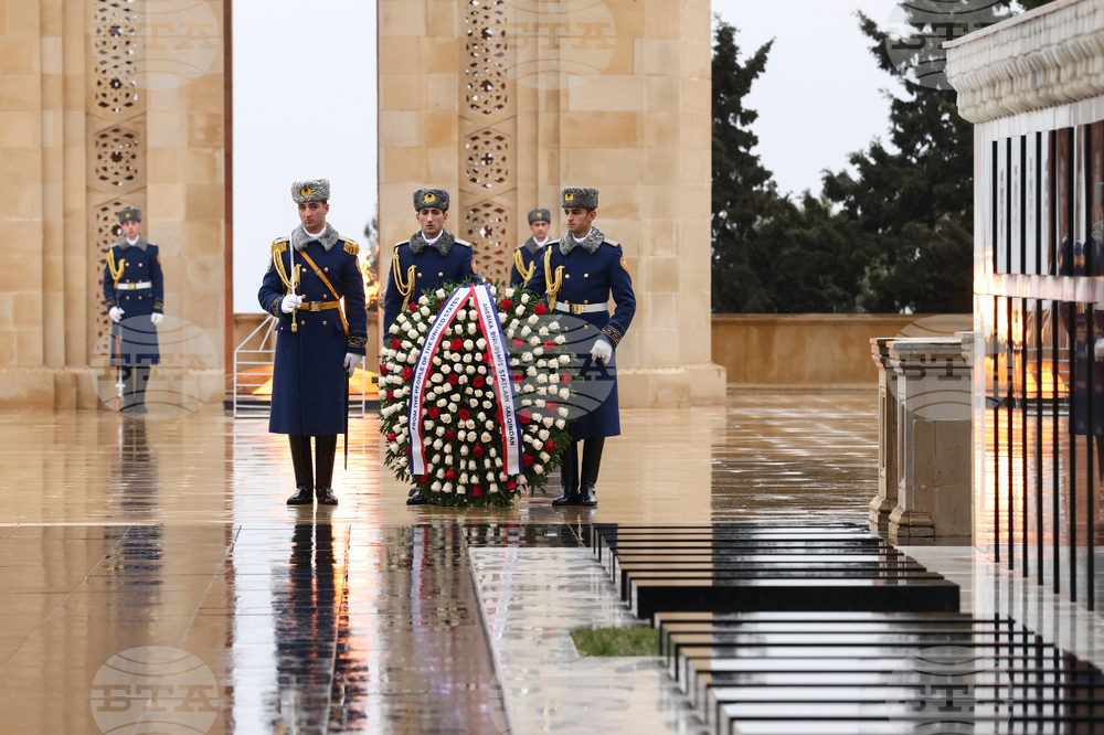 USA VANCE AZERBAIJAN