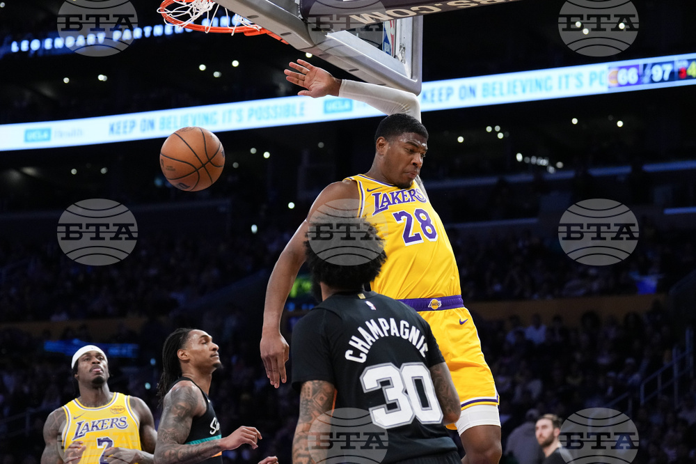 Spurs Lakers Basketball